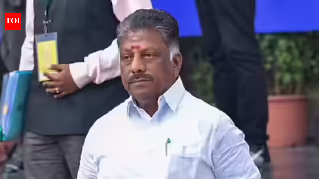O Panneerselvam: Chosen by Jayalalithaa, chucked by Palaniswami, 3-time Tamil Nadu CM O Panneerselvam to join DMK today | Chennai News