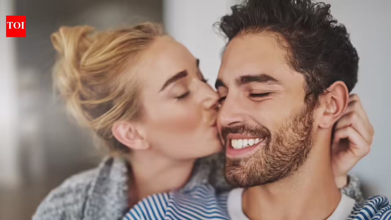 The type of man women never want to lose, according to a dating coach